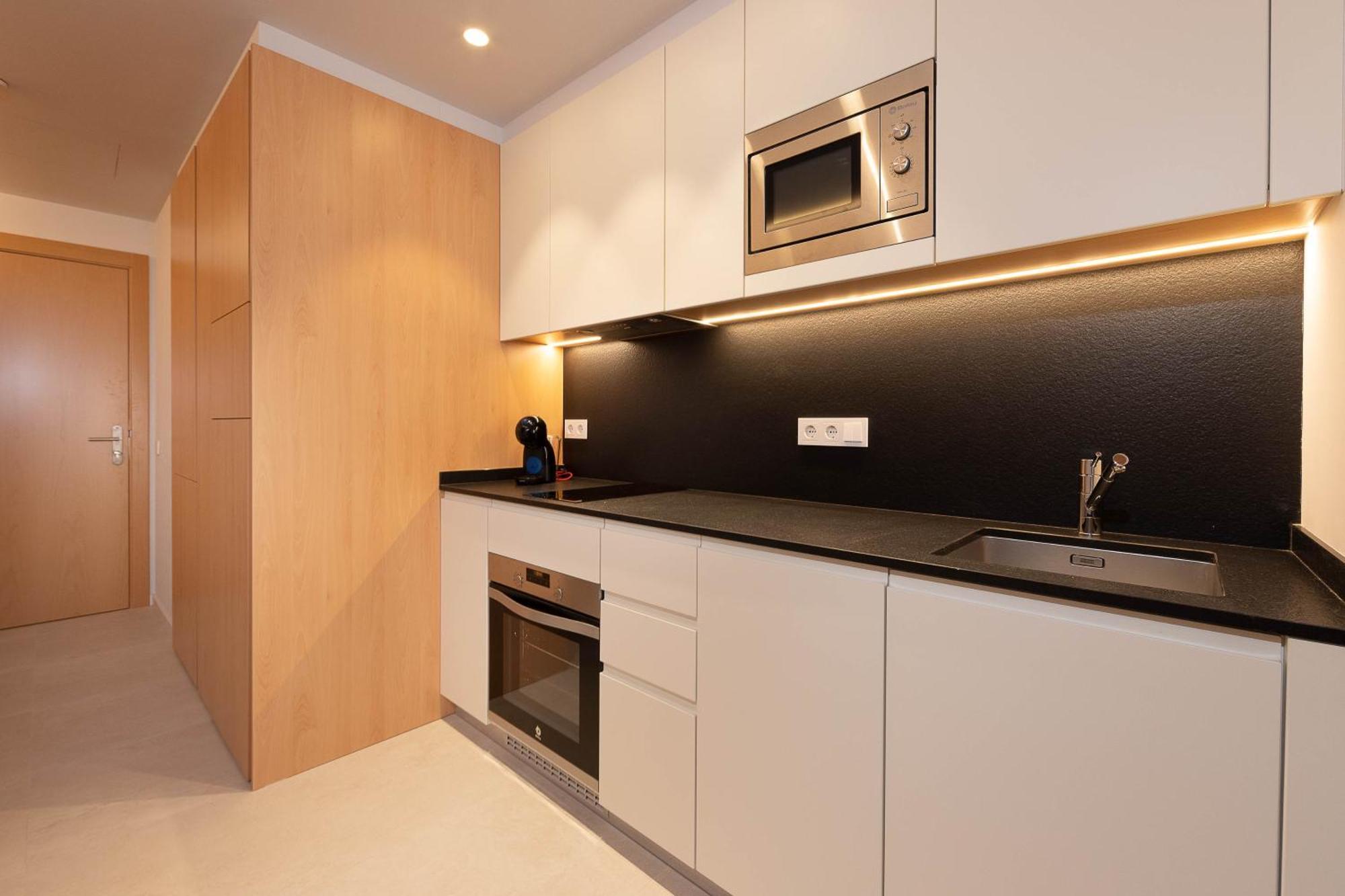 C&C Apartments Фігерас Екстер'єр фото